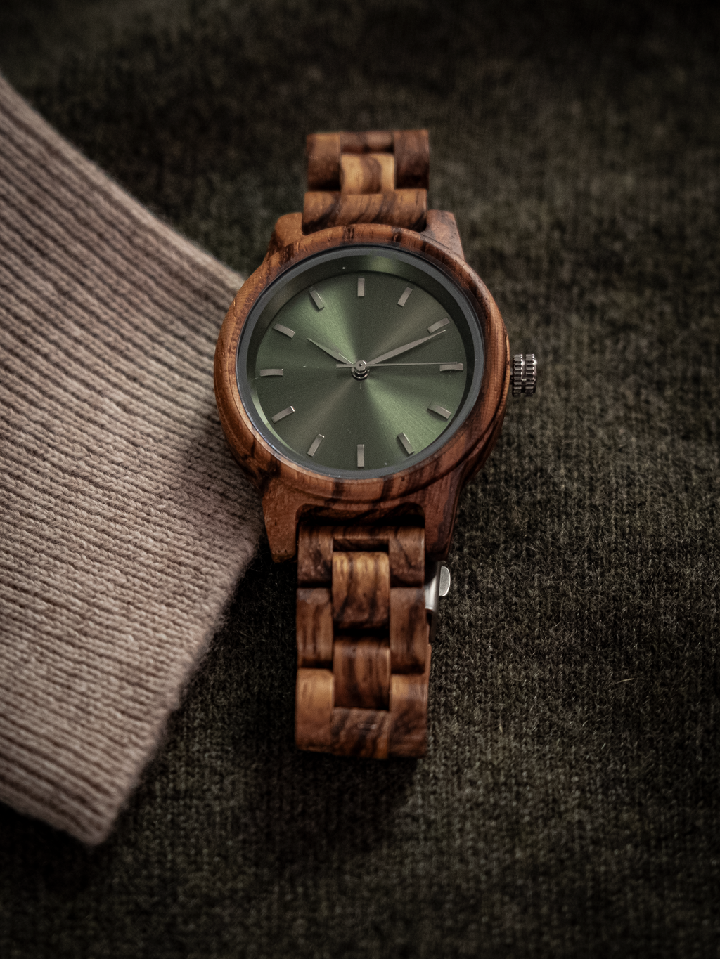 Orologio in Zebrano