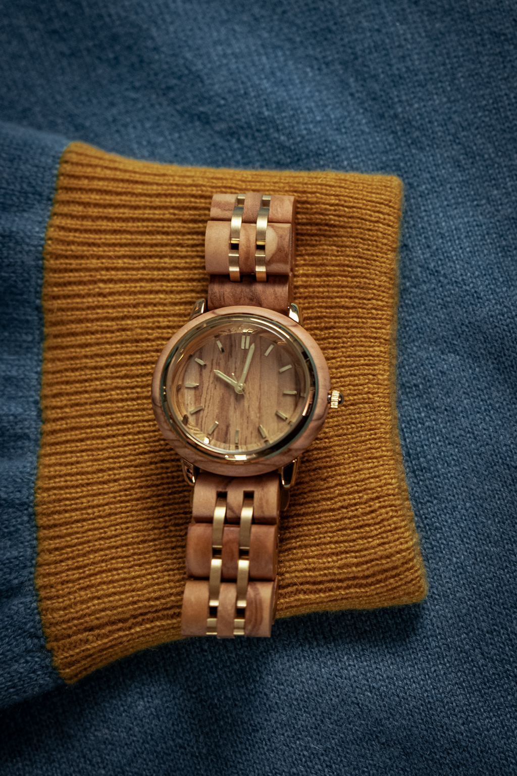 Orologio in Ulivo